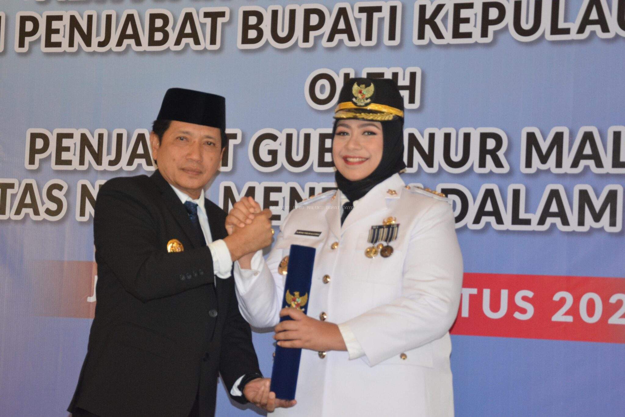 BUPATI MBD HADIRI PELANTIKAN PENJABAT BUPATI KKT DI JAKARTA