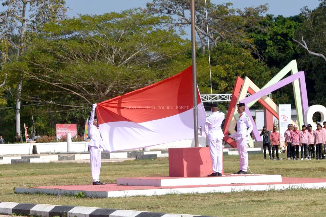 PEMKAB MBD GELAR UPACARA PERINGATAN HUT KE-79 RI BERLANGSUNG KHIDMAT